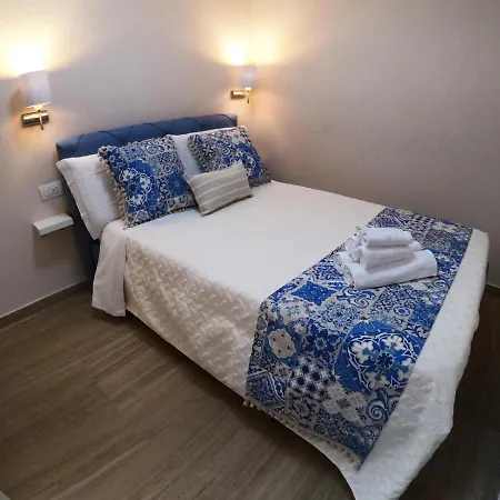 Residenza Le Sirene Апартаменты Тропея